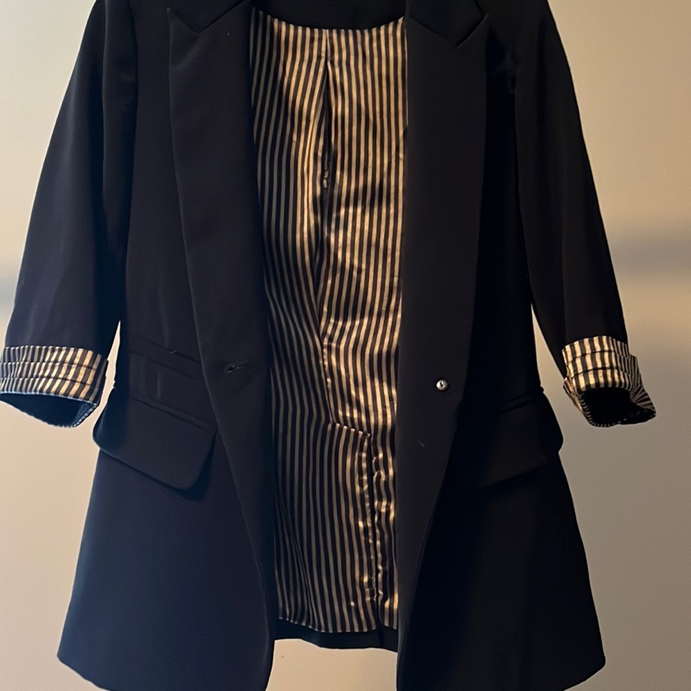 Black and gold blazer